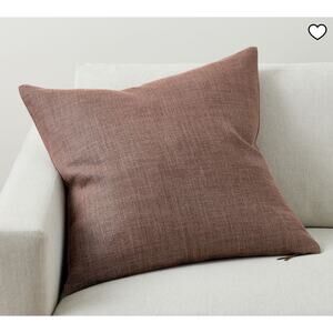 ❌SOLD❌ Pottery Barn set of 2 Belgian Linen 24” throw pillow cases fig brown